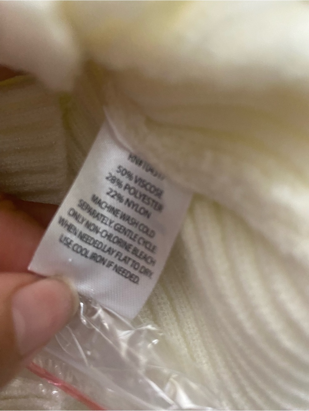 Cream Ribbed Button-Up Cropped Cardigan - Picture 3 of 5